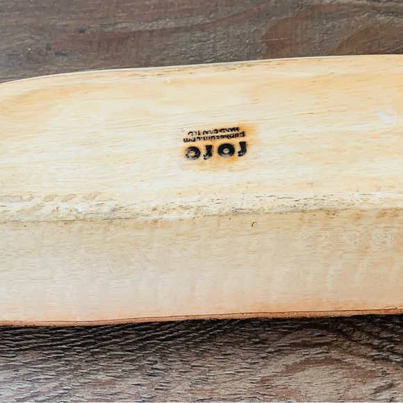 Roro handcrafted wooden bowl - Picture 10 of 12